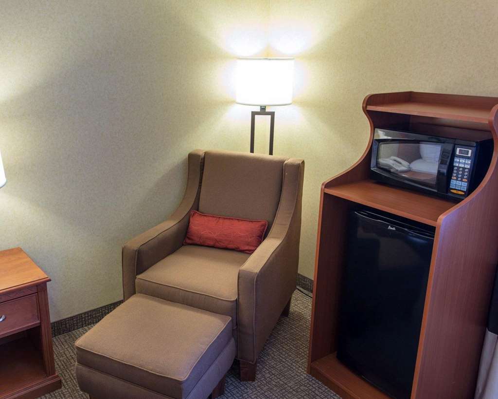 Quality Inn I-25 Pueblo Habitación foto